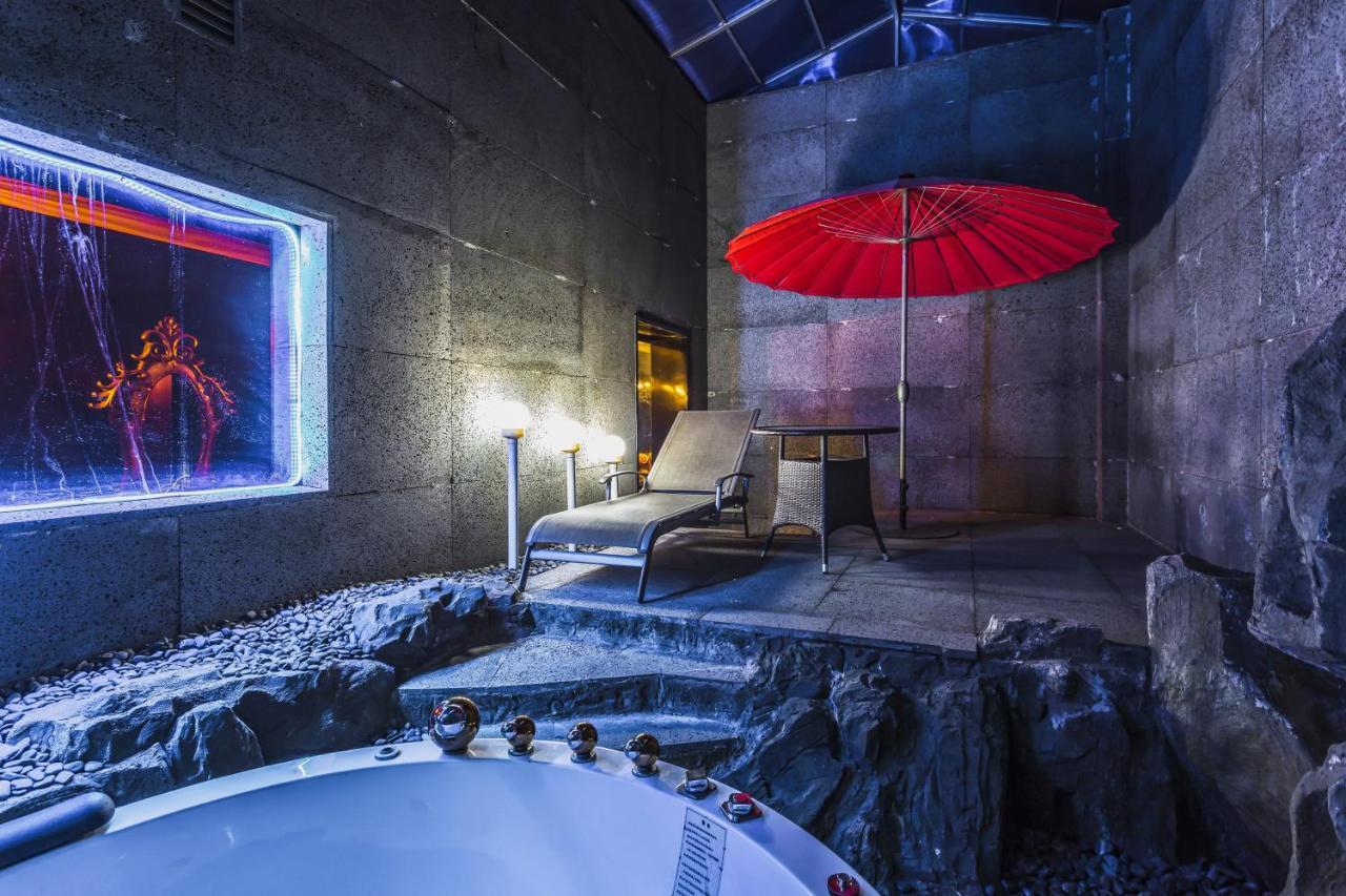 Qingdao Heng Bo Hotel Экстерьер фото